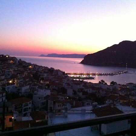 Denise Hotel Skopelos Town Exterior photo