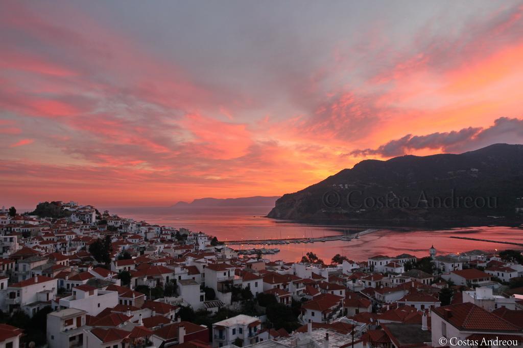 Denise Hotel Skopelos Town Exterior photo