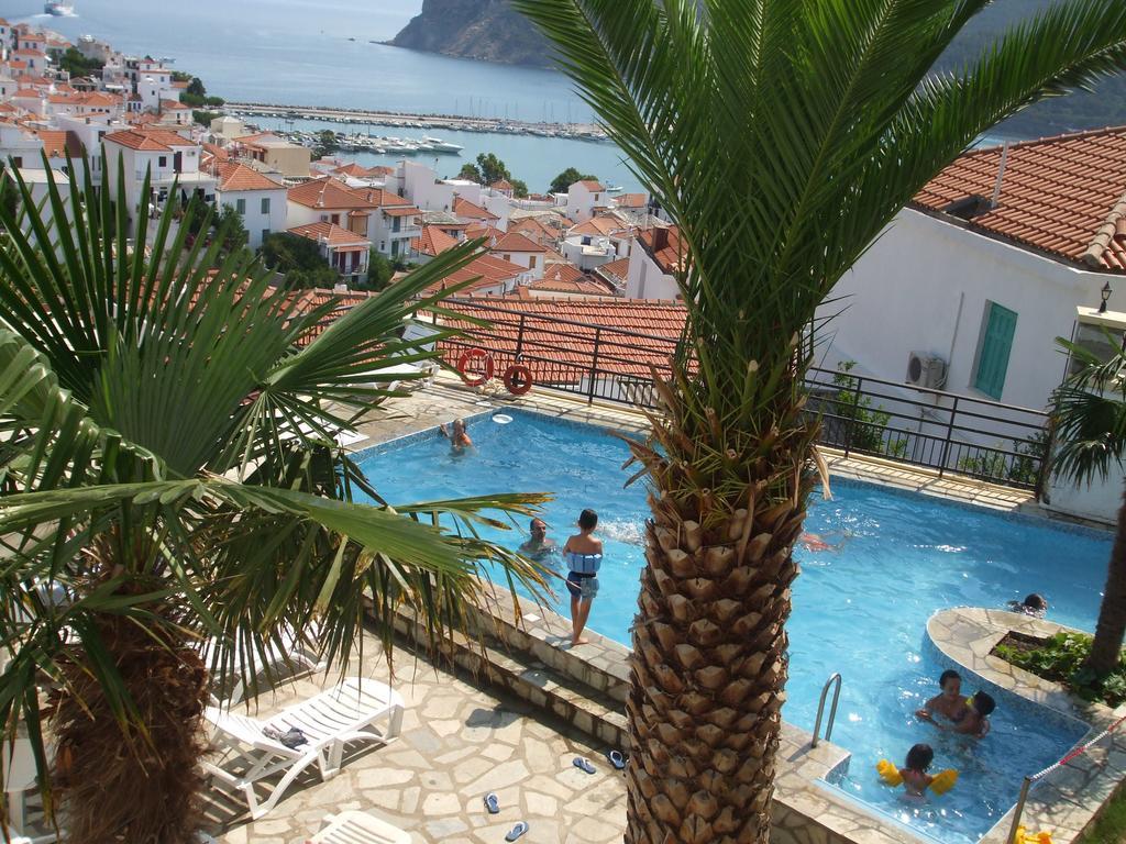 Denise Hotel Skopelos Town Exterior photo